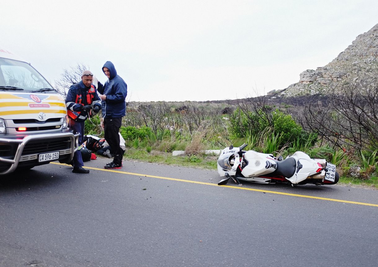 Accidente de moto. Fuente: iStock/RapidEye
