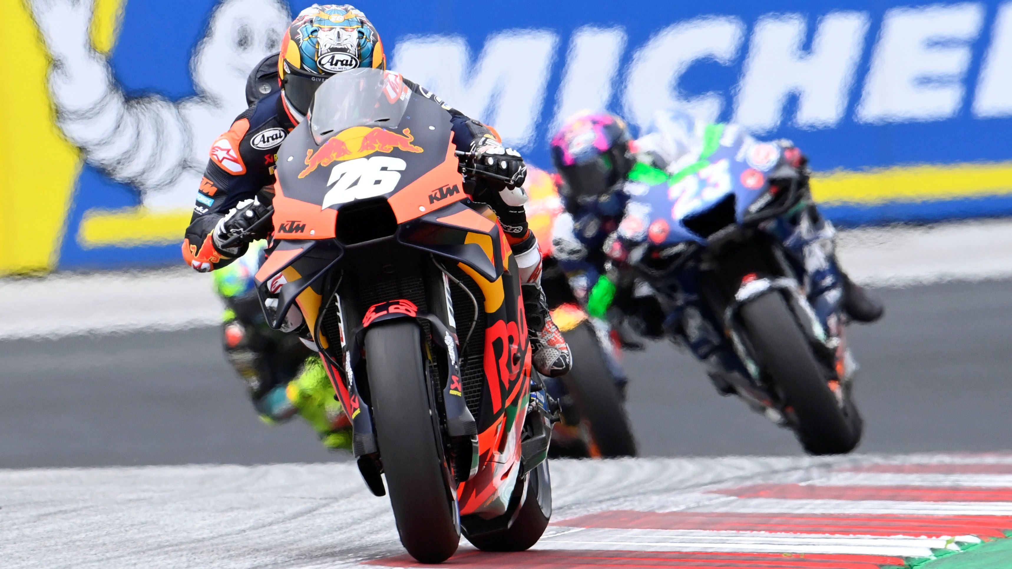 Dani Pedrosa terminó décimo en su primera carrera con KTM