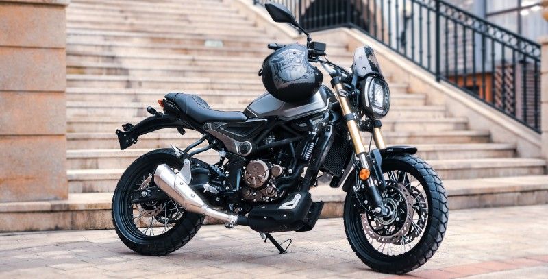 Voge 300 ACX Scrambler 