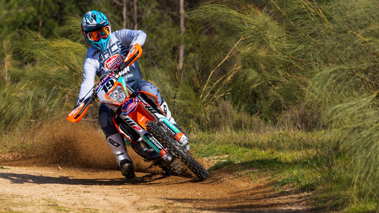 KTM 125 SX E SMR Manu Gómez.
