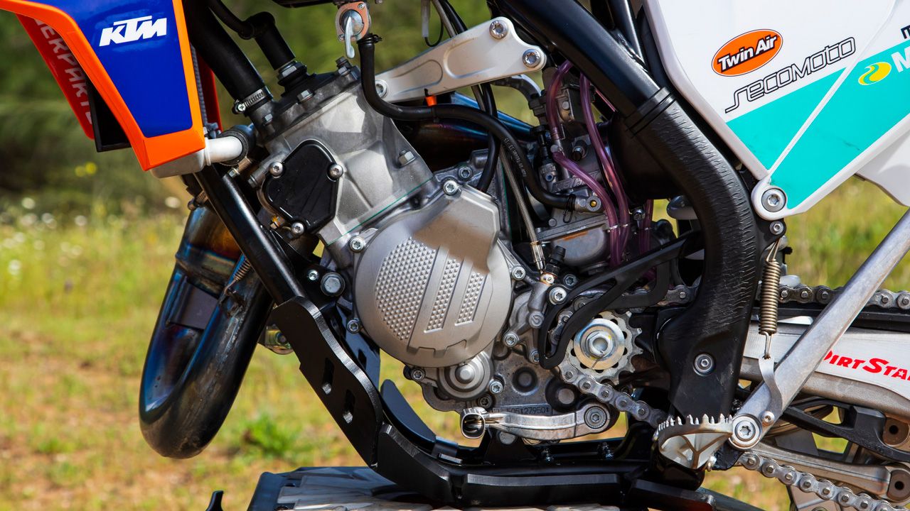 KTM 125 SX E SMR Manu Gómez.