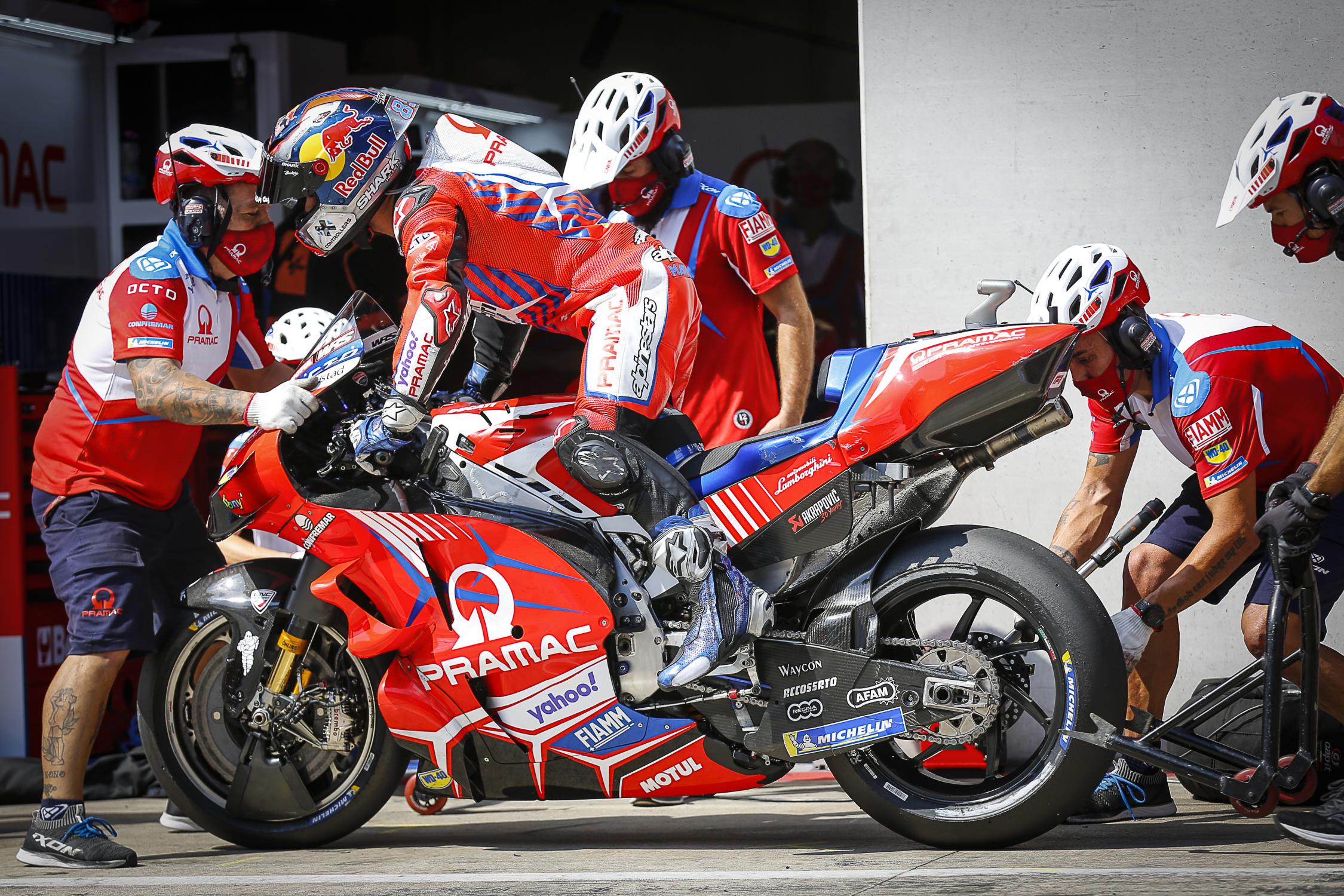 jorge martin austria motogp flag to flag