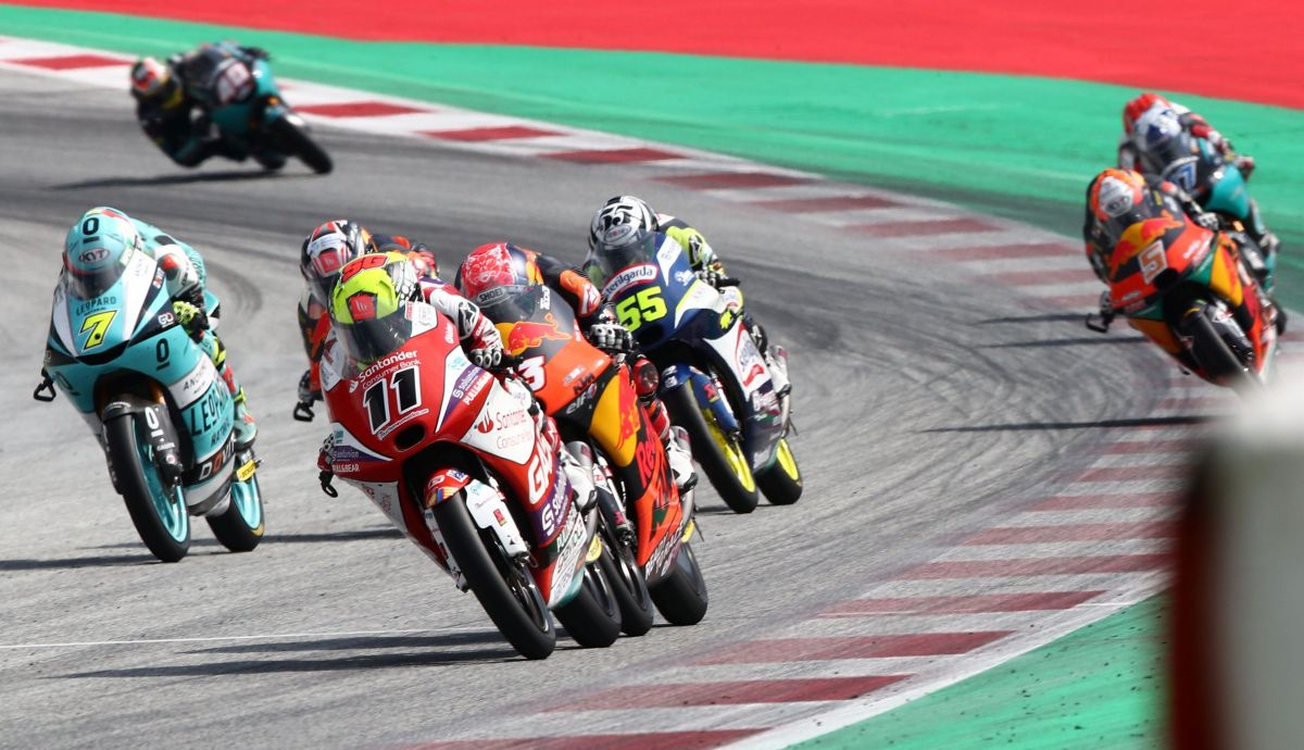 Sergio García vence ante Deniz Oncu, Dennis Foggia, Pedro Acosta y Romano Fenati Sergio García vence ante Deniz Oncu, Dennis Foggia, Pedro Acosta y Romano Fenati