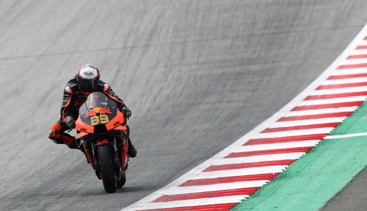 Brad Binder fue el más rápido en el tramo final de carrera Brad Binder fue el más rápido en el tramo final de carrera