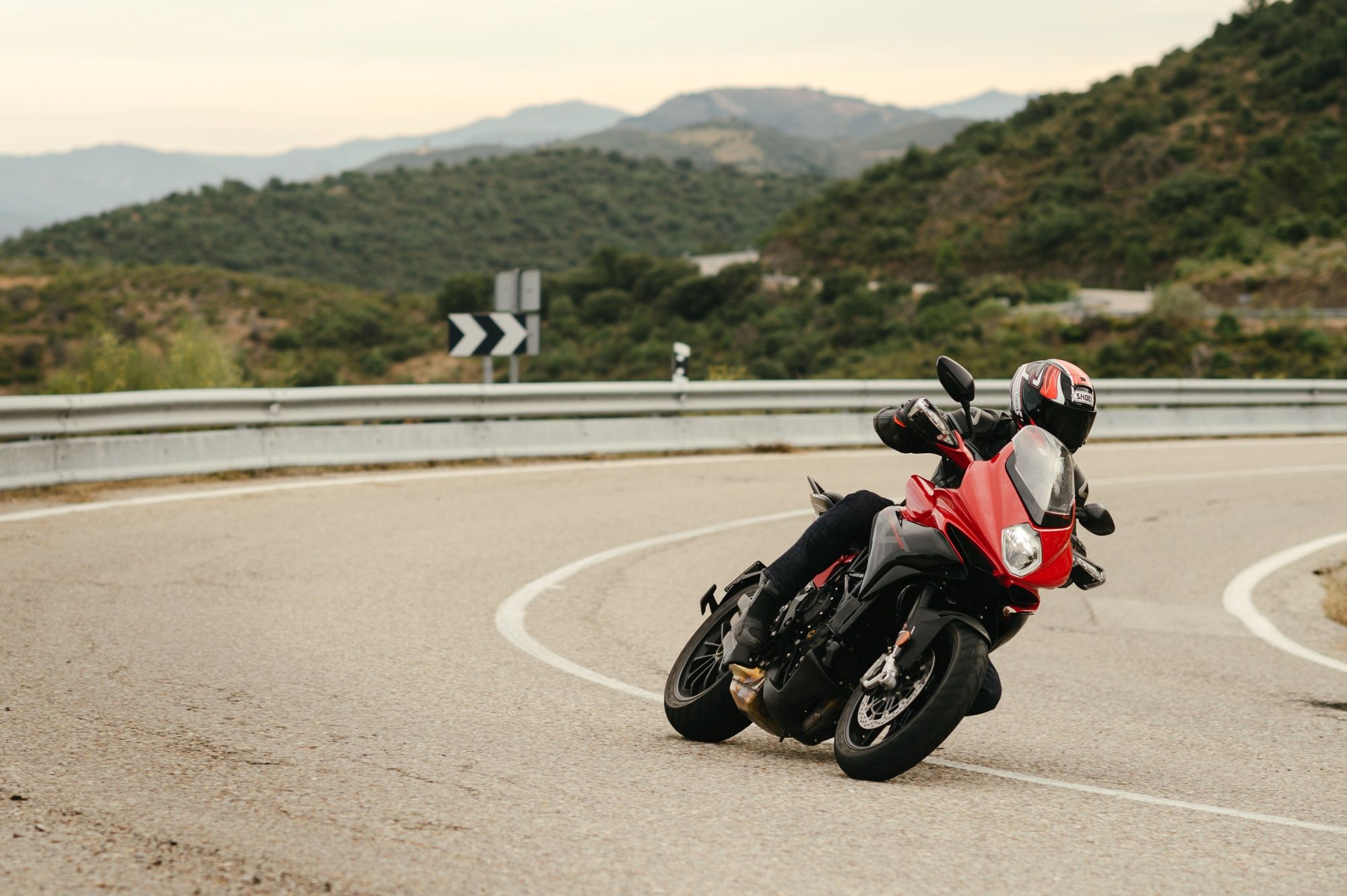 MV Agusta Turismo Veloce Rosso 11