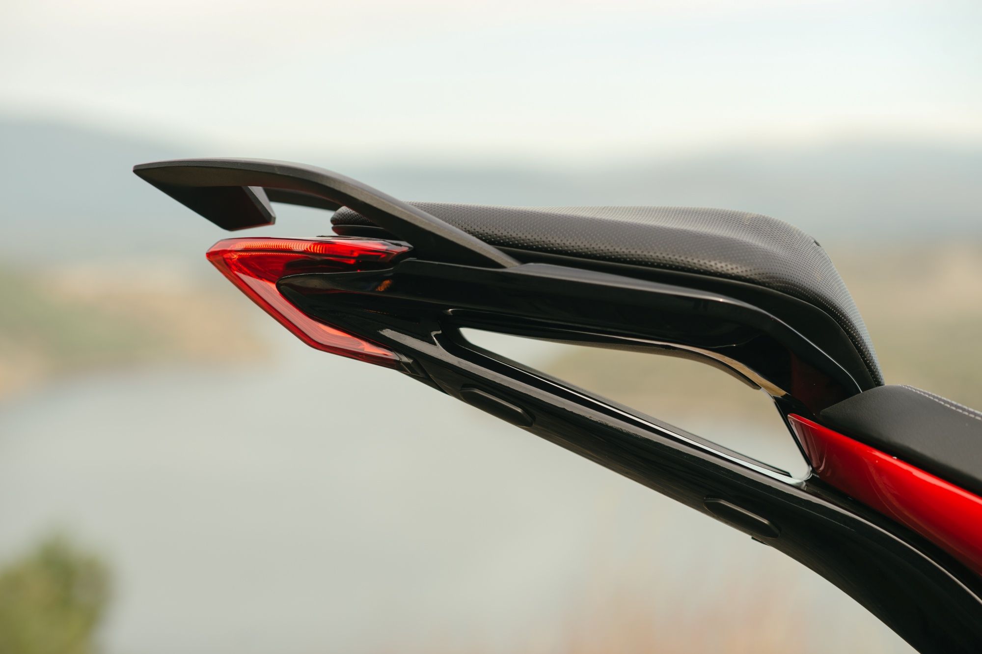 MV Agusta Turismo Veloce Rosso 15