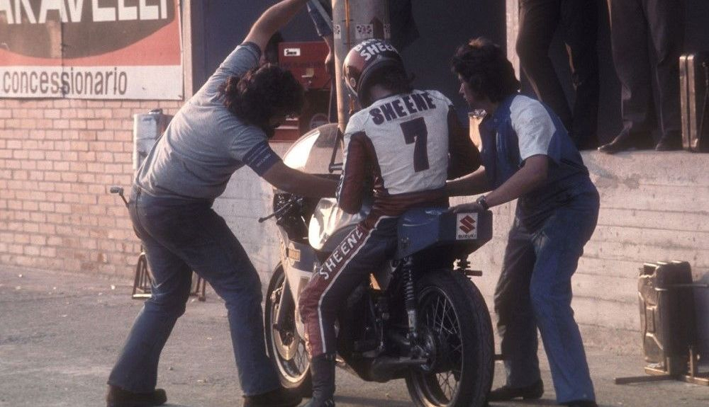 Barry Sheene en 1974. Fuente: Gold & Goose