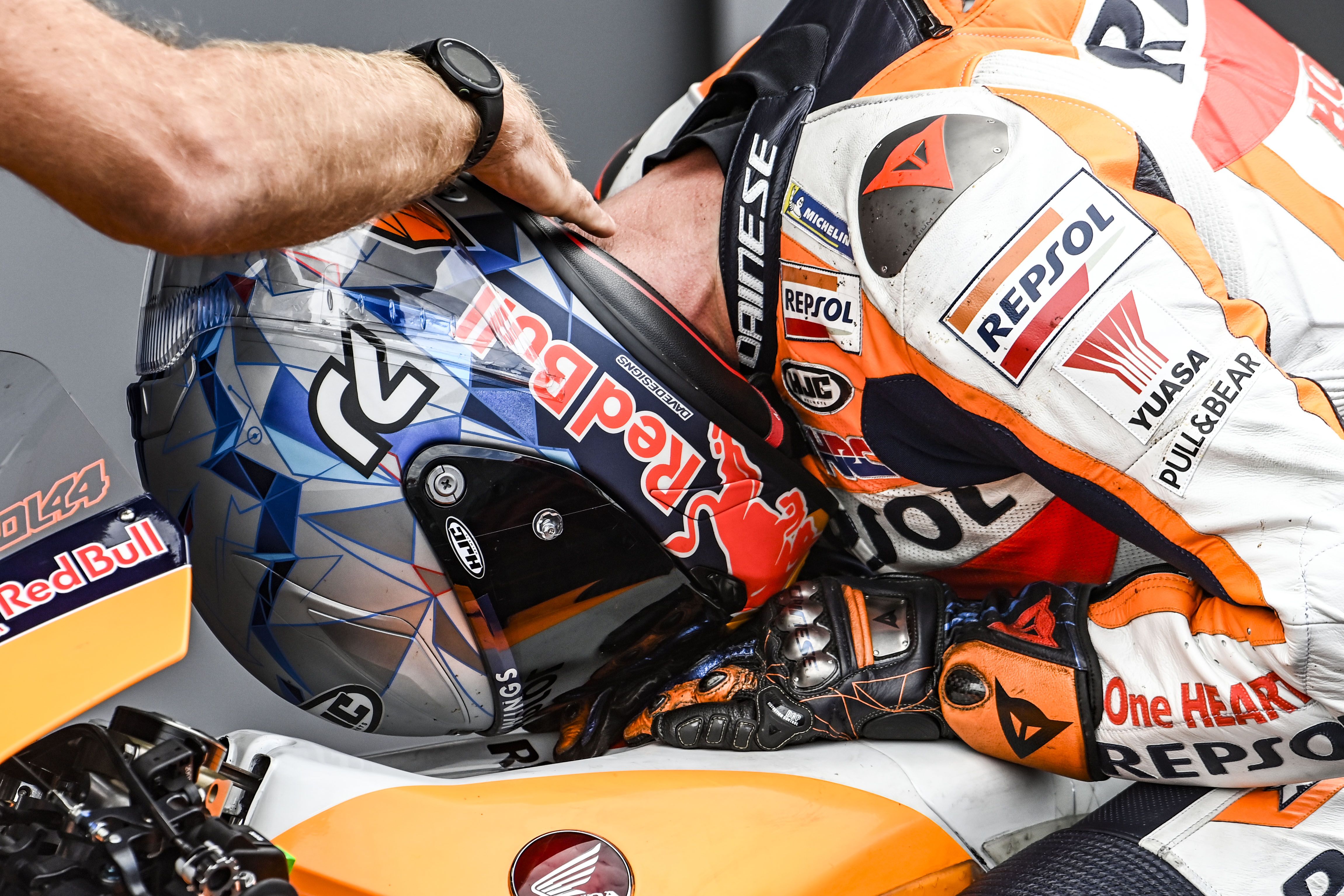 pol espargaro pole silverstone motogp honda