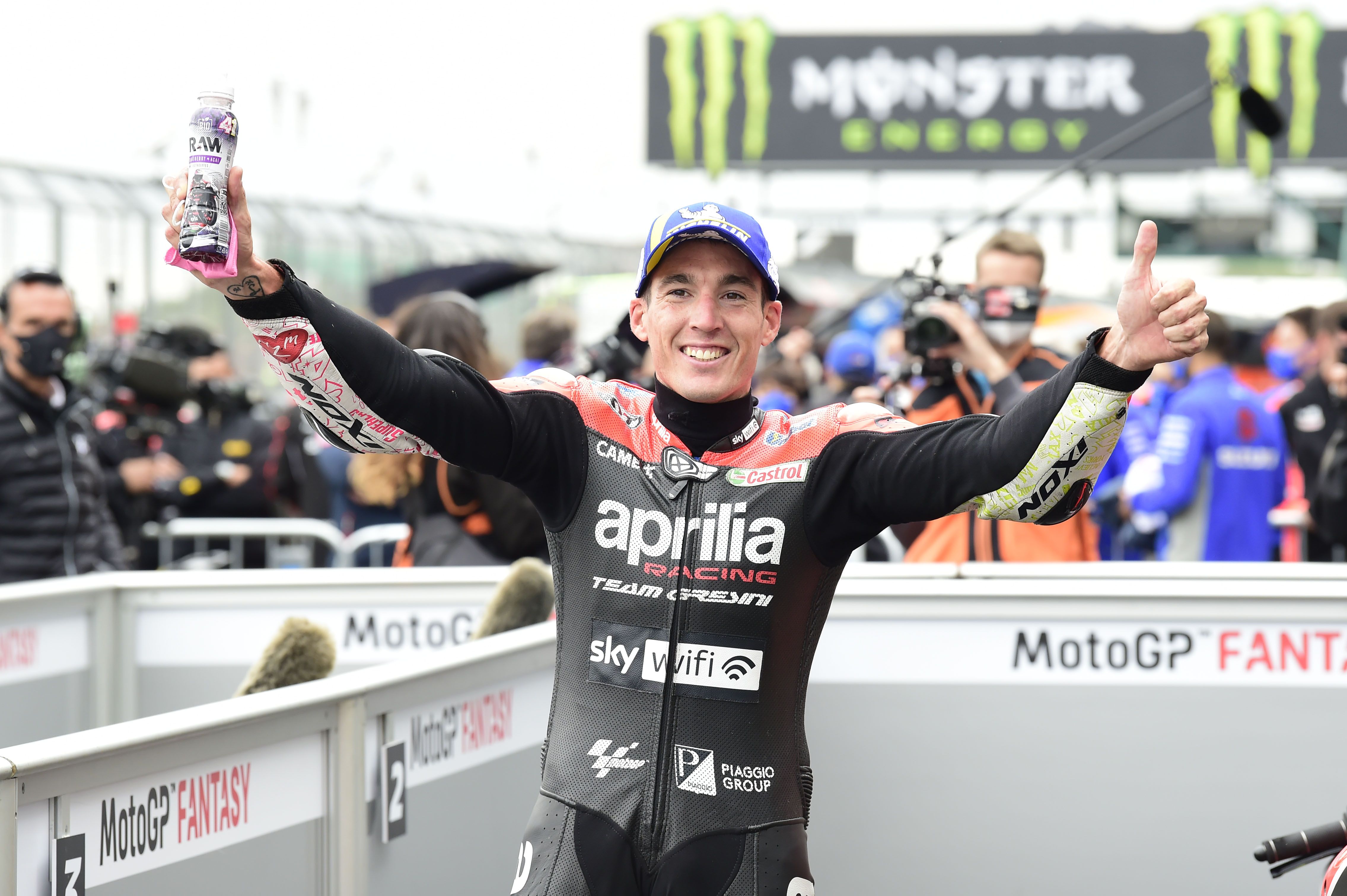 Aleix Espargaró: “Este podio me cambia poco la vida, pero estoy muy feliz Aprilia”