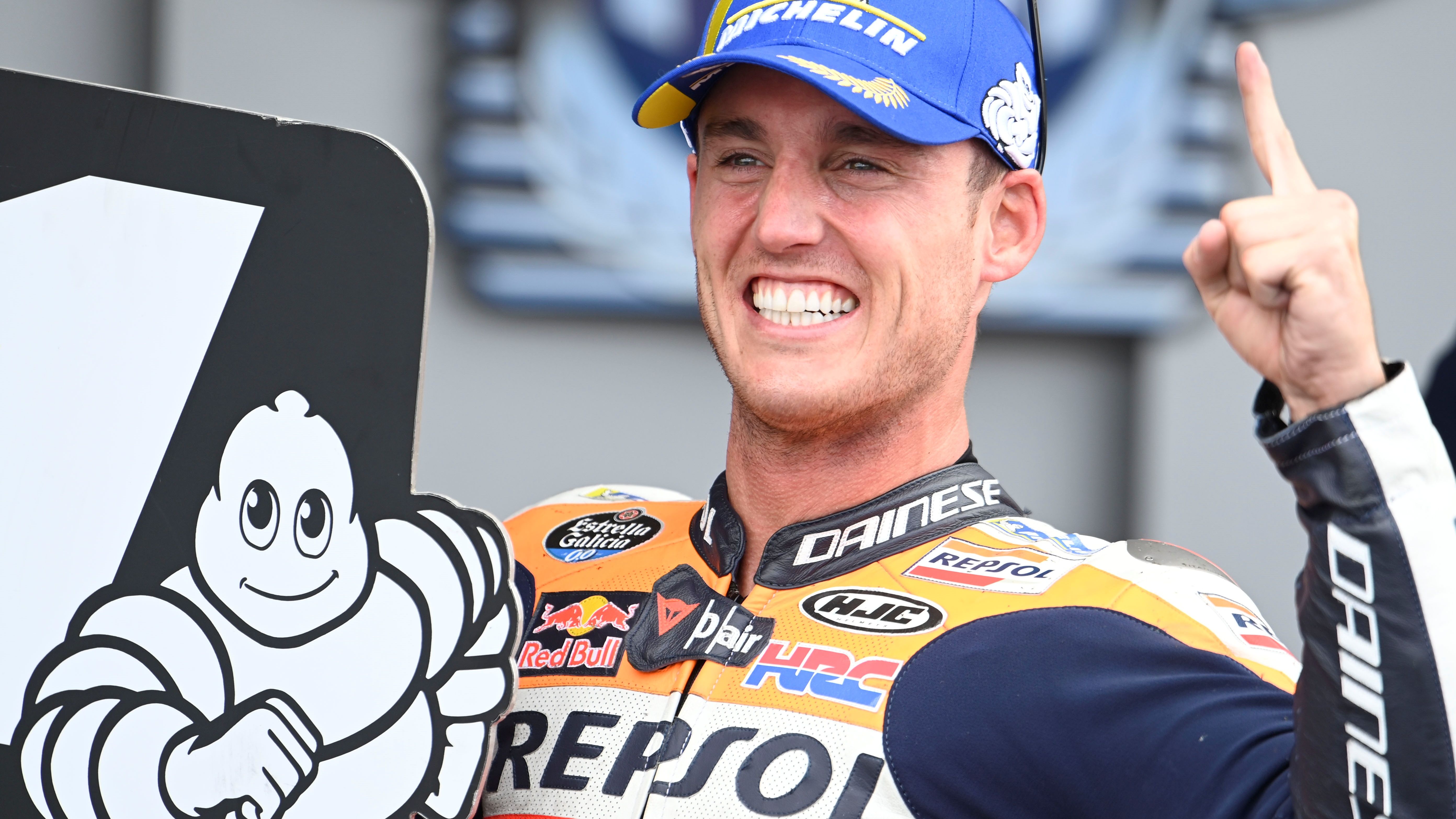 Pol Espargaró festeja su primera pole con Honda