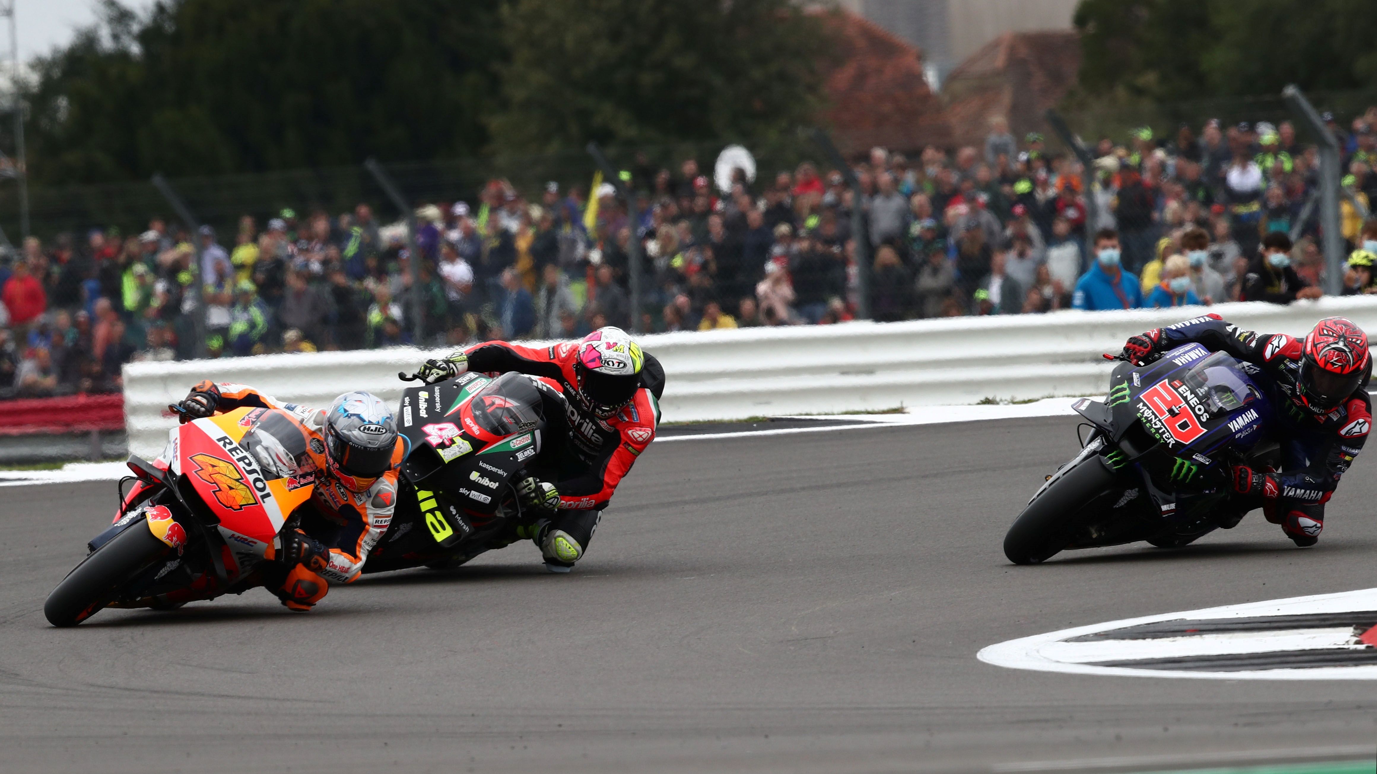 Pol Espargaró y Aleix Espargaró se abren y Fabio Quartararo busca el interior