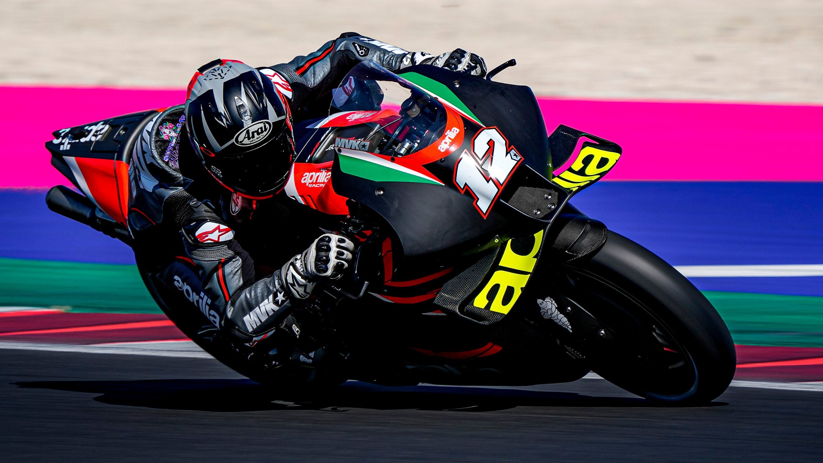 El test en Misano fue un éxito para Maverick Viñales y Aprilia