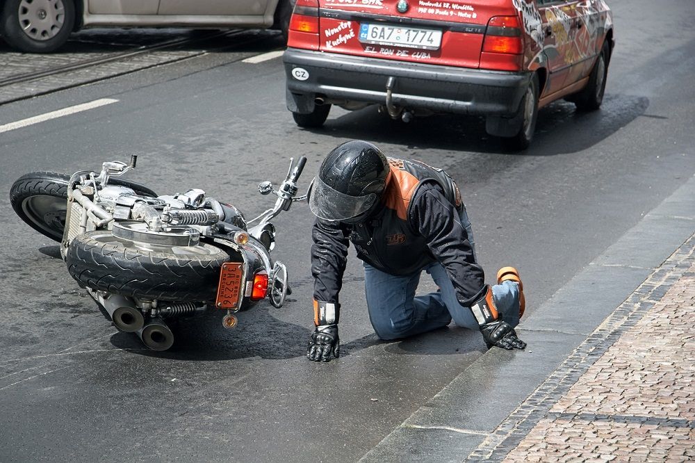Para caer de la moto con seguridad es necesaria ropa adecuada. Fuente: iStock/Dmitry-ND-Naumov