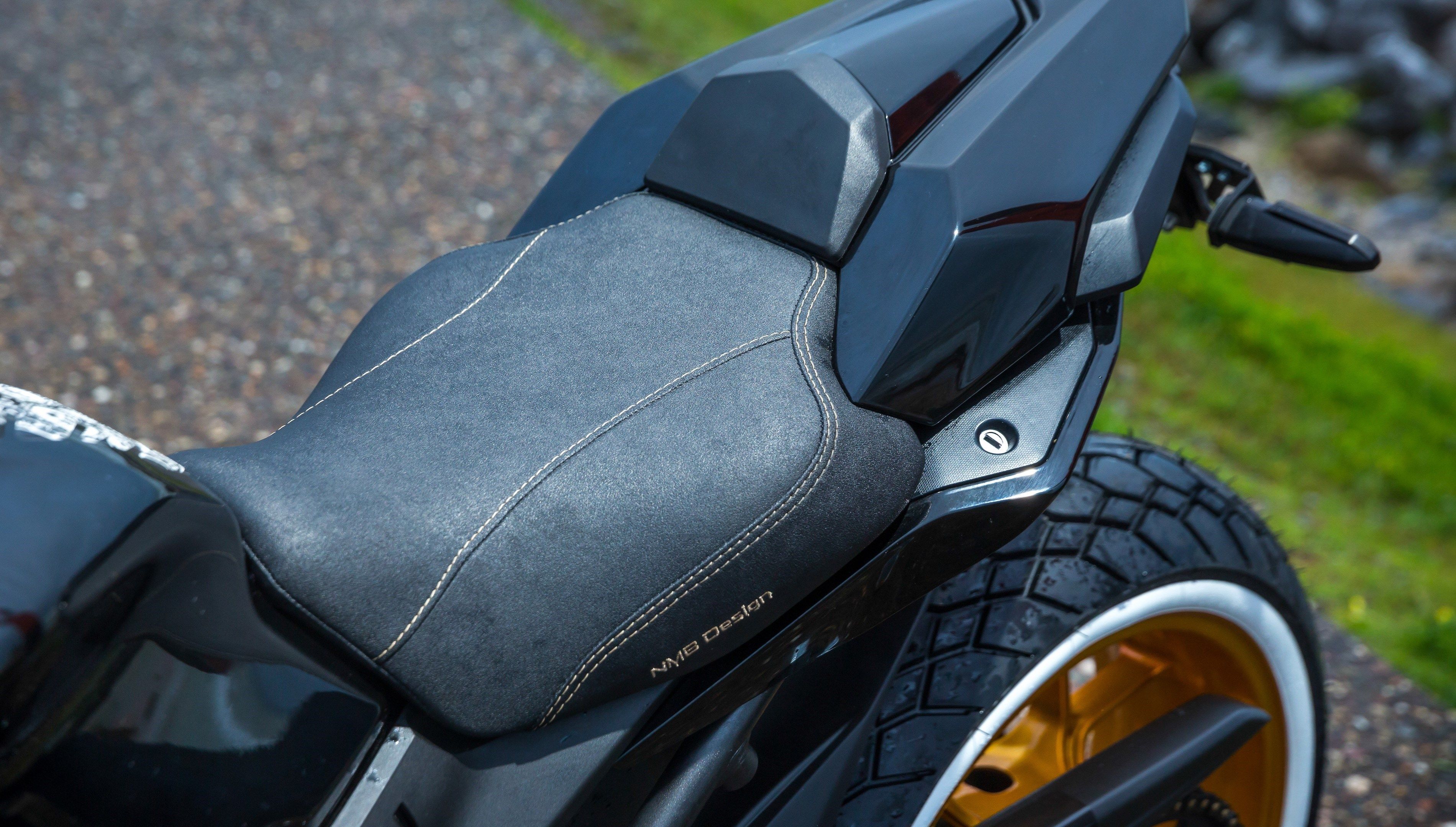 CB650R BMX by Werther Francia