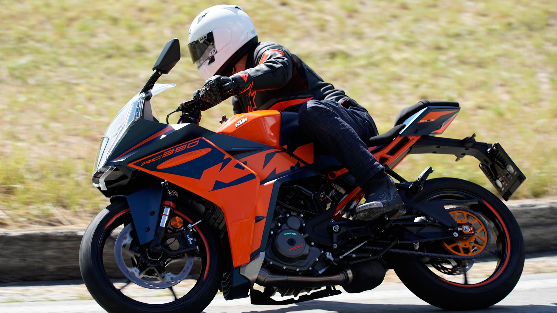 KTM Rc390 2022 Accion (4)