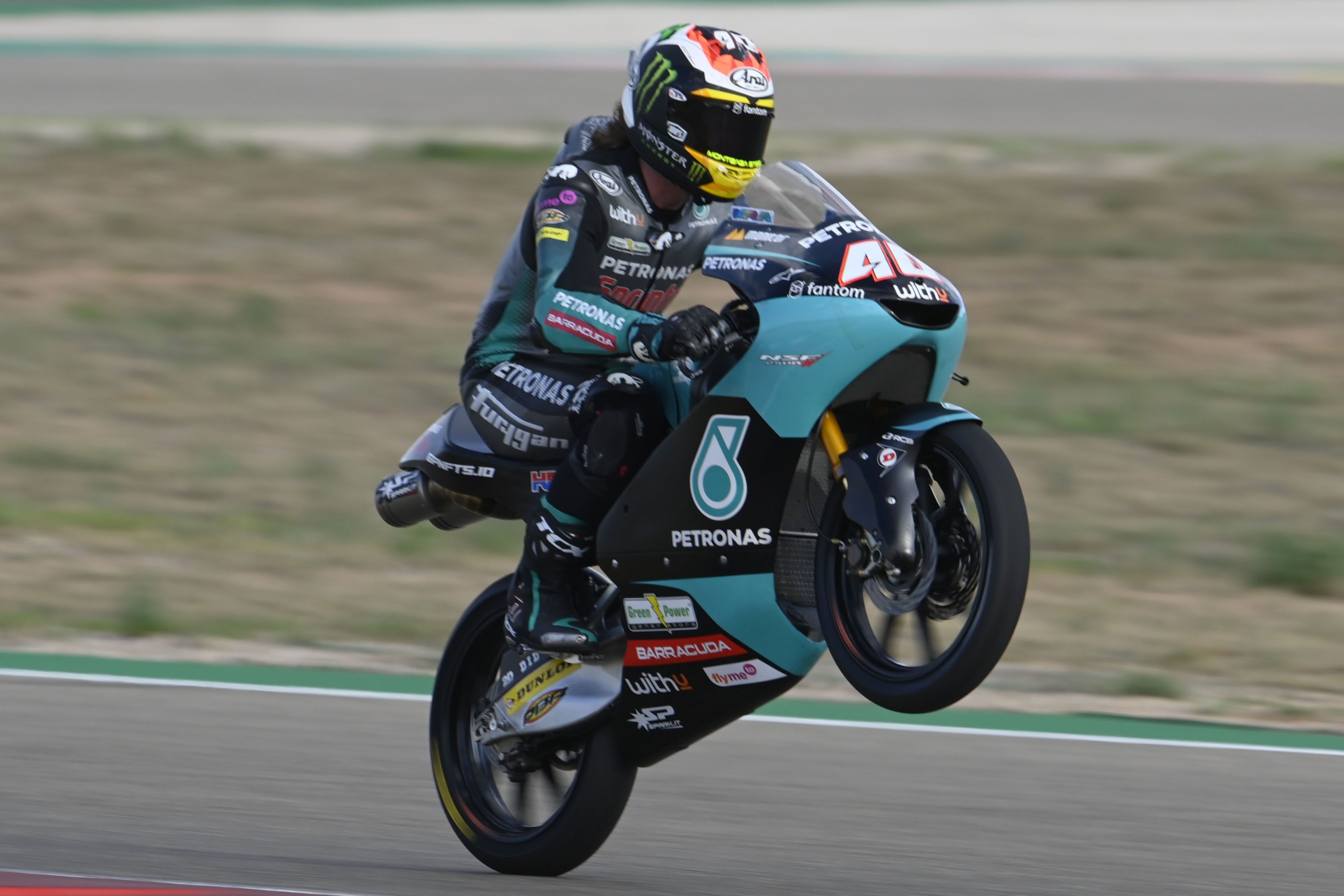 Pole de Darryn Binder en Aragón, Sergio García 4º y Pedro Acosta 9º