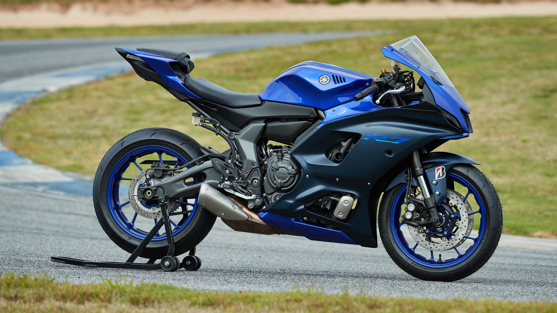 Yamaha R7 2022 (6)