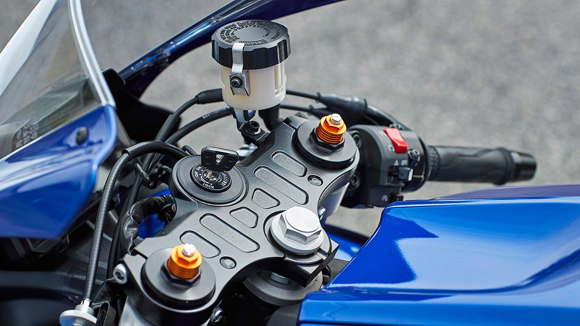 Yamaha R7 2022 (17)