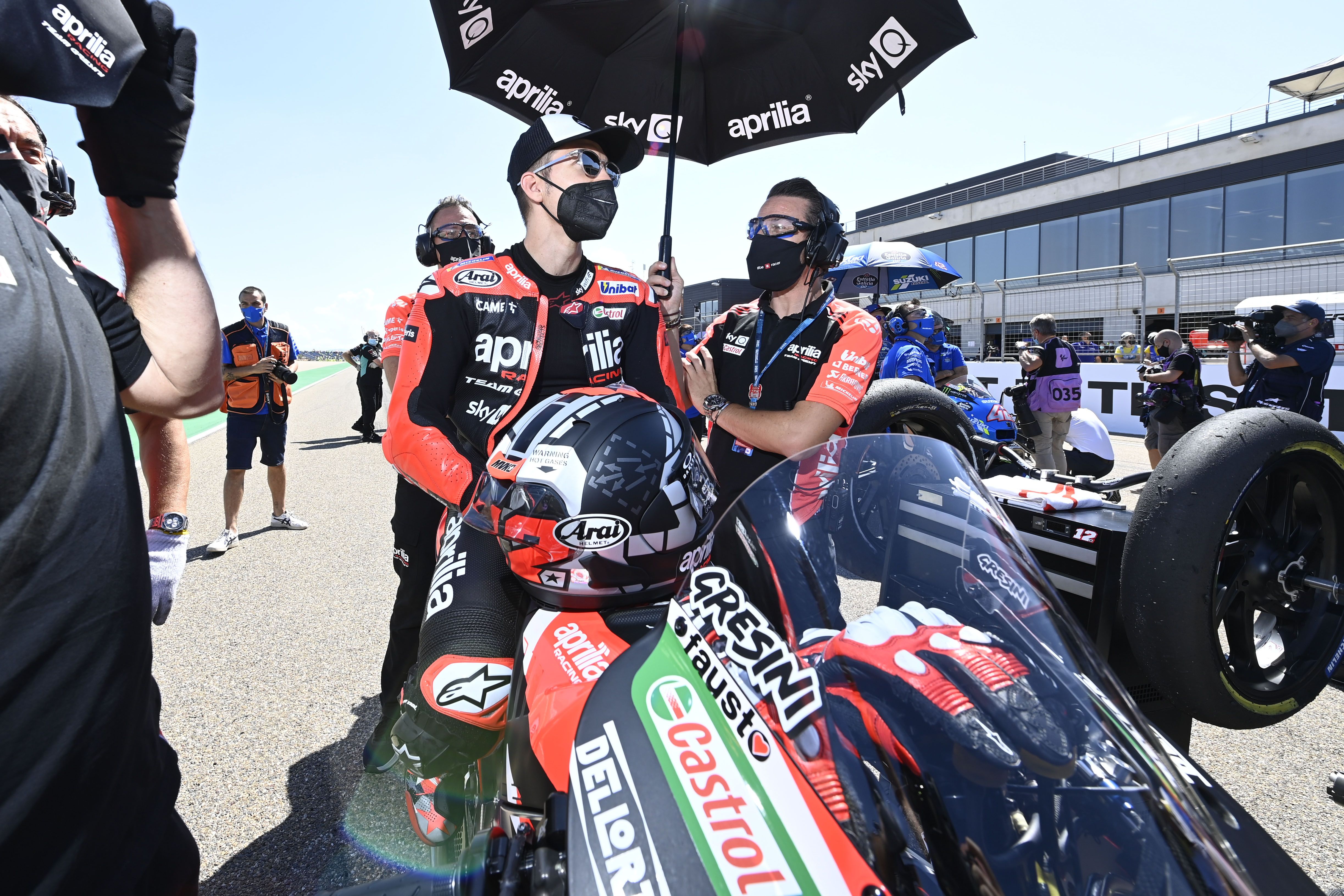Maverick Viñales, 18º en su debut con Aprilia: “Estaba acostumbrado a algo muy, muy diferente”