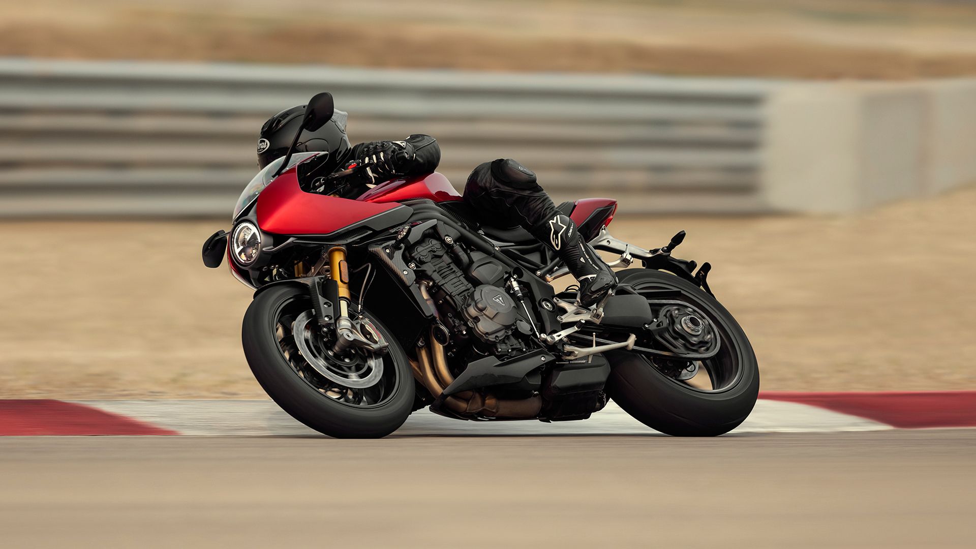 Triumph Speed Triple 1200 RR 2022 Accion 02