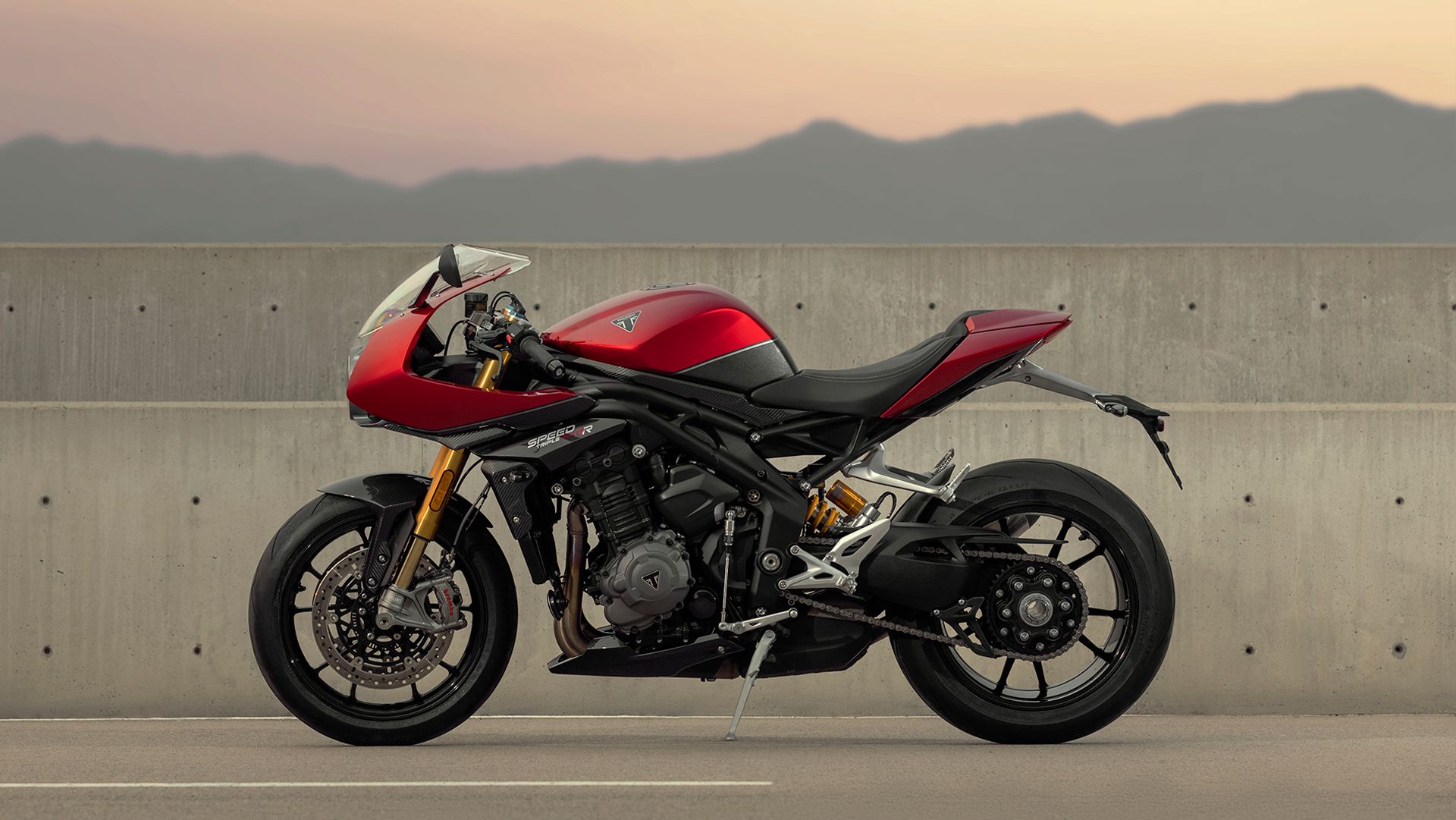 Triumph Speed Triple 1200 RR 2022 Accion 04