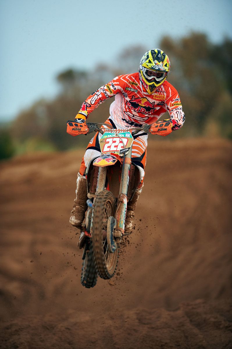 Antonio Cairoli   222