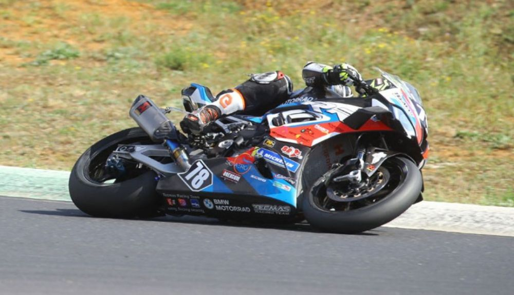 Kenny Foray se impuso en la última carrera del año Kenny Foray se impuso en la última carrera del año