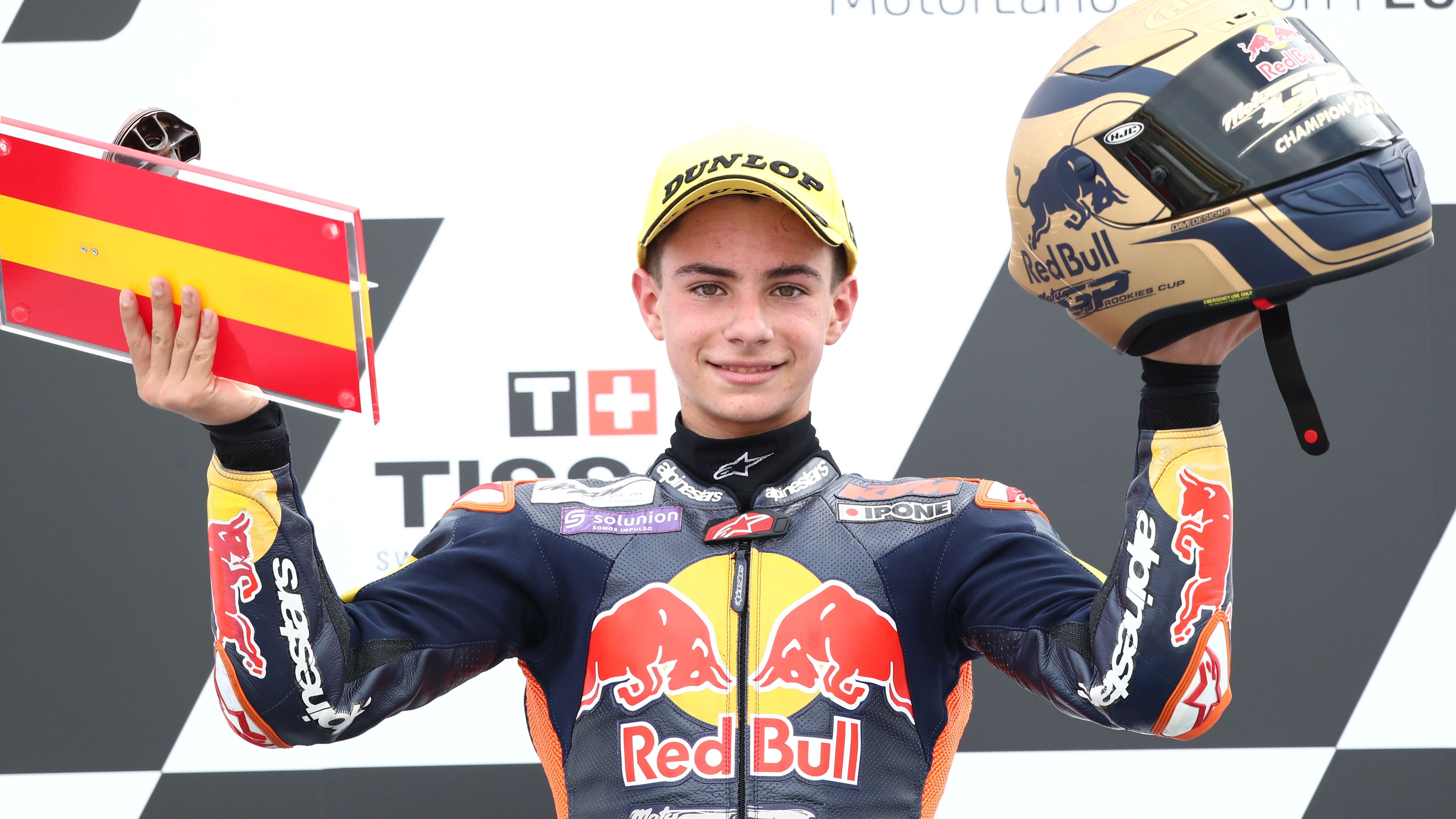 David Alonso es el campeón de la MotoGP Rookies Cup 2021