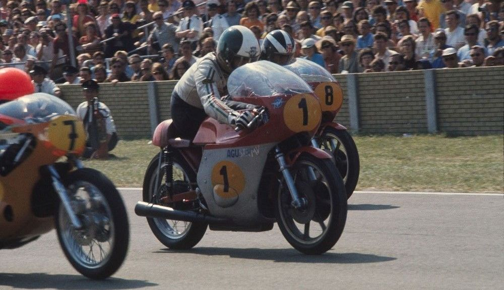 Giacomo Agostini, el primero de los reyes de 500 cc. Fuente: Gold & Goose