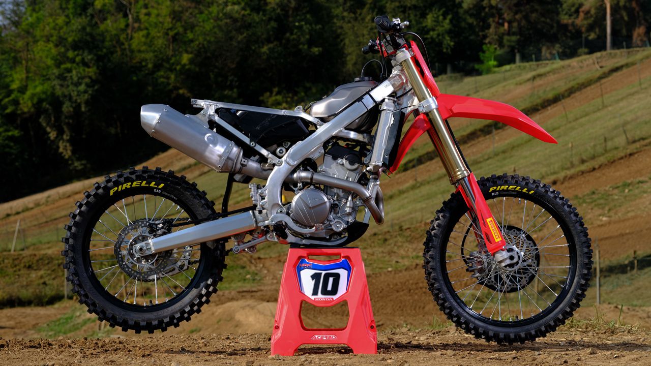 Honda CRF 250 2022.