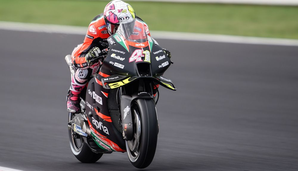 Aleix Espargaró ha sido el más rápido del segundo día del test de MotoGP en Misano Aleix Espargaró ha sido el más rápido del segundo día del test de MotoGP en Misano