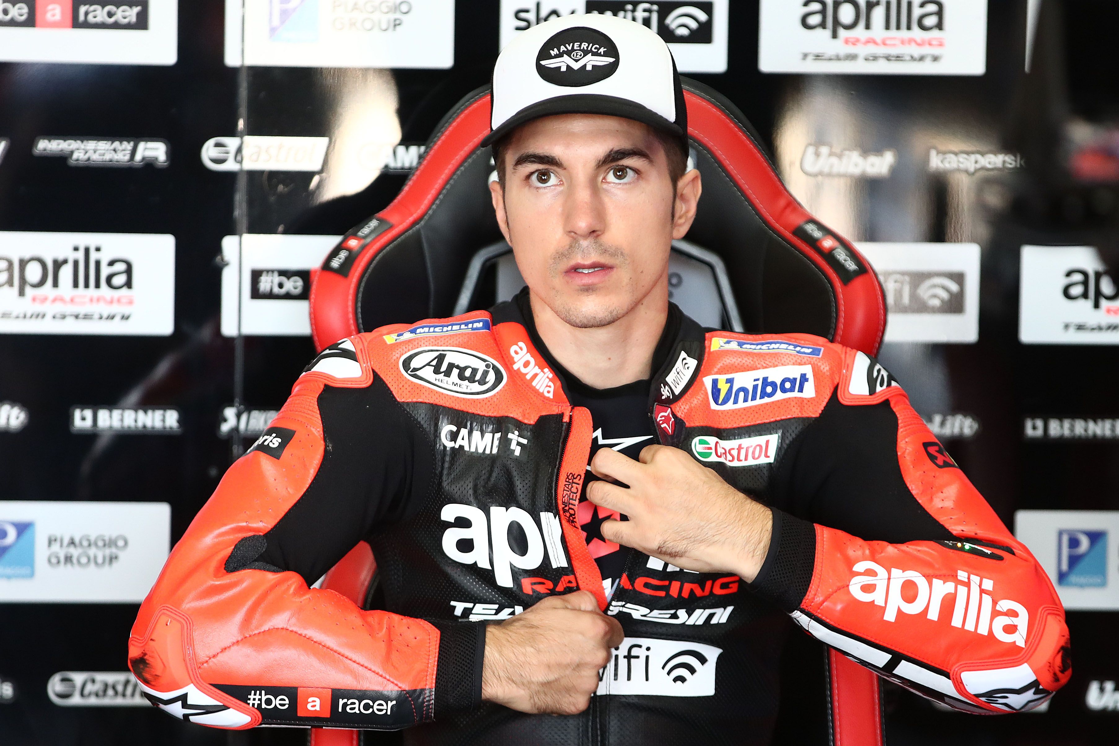 Maverick Viñales en el box del Aprilia Racing Team Gresini de MotoGP