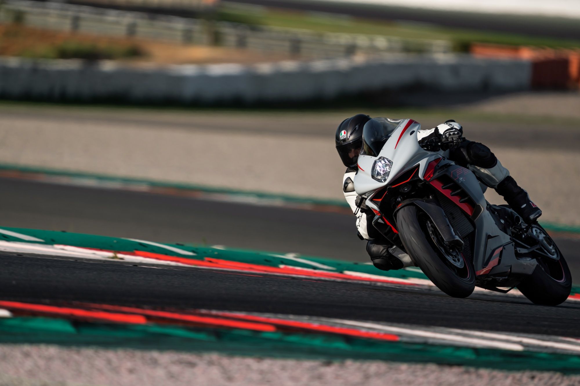 MV Agusta F3 RR 2022 Fotos 1