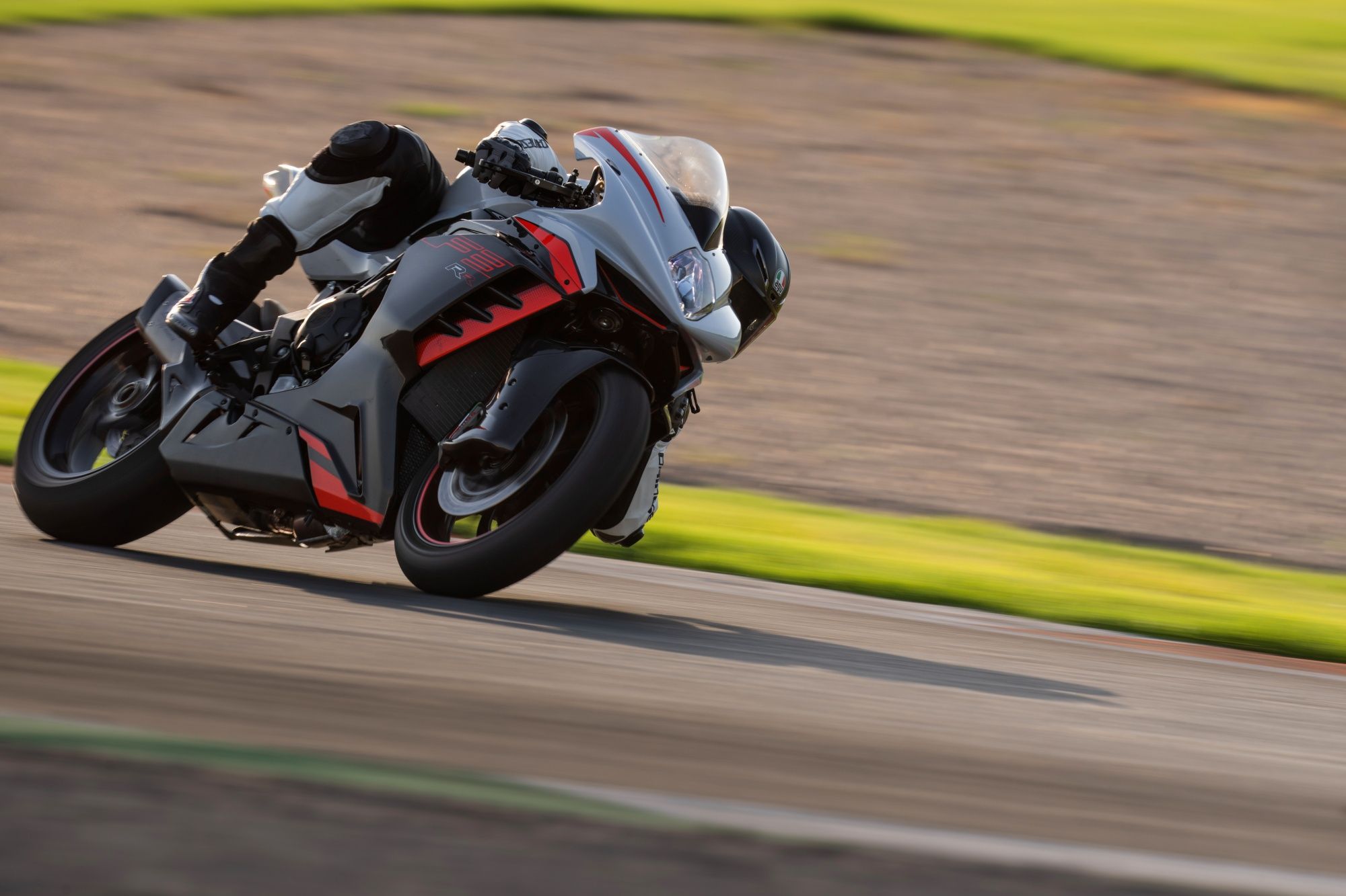 MV Agusta F3 RR 2022 Fotos 8