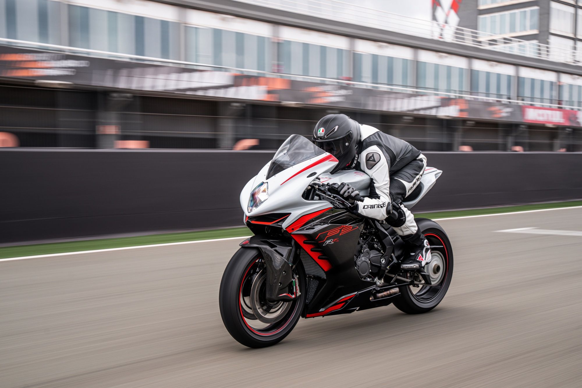 MV Agusta F3 RR 2022 Fotos 34