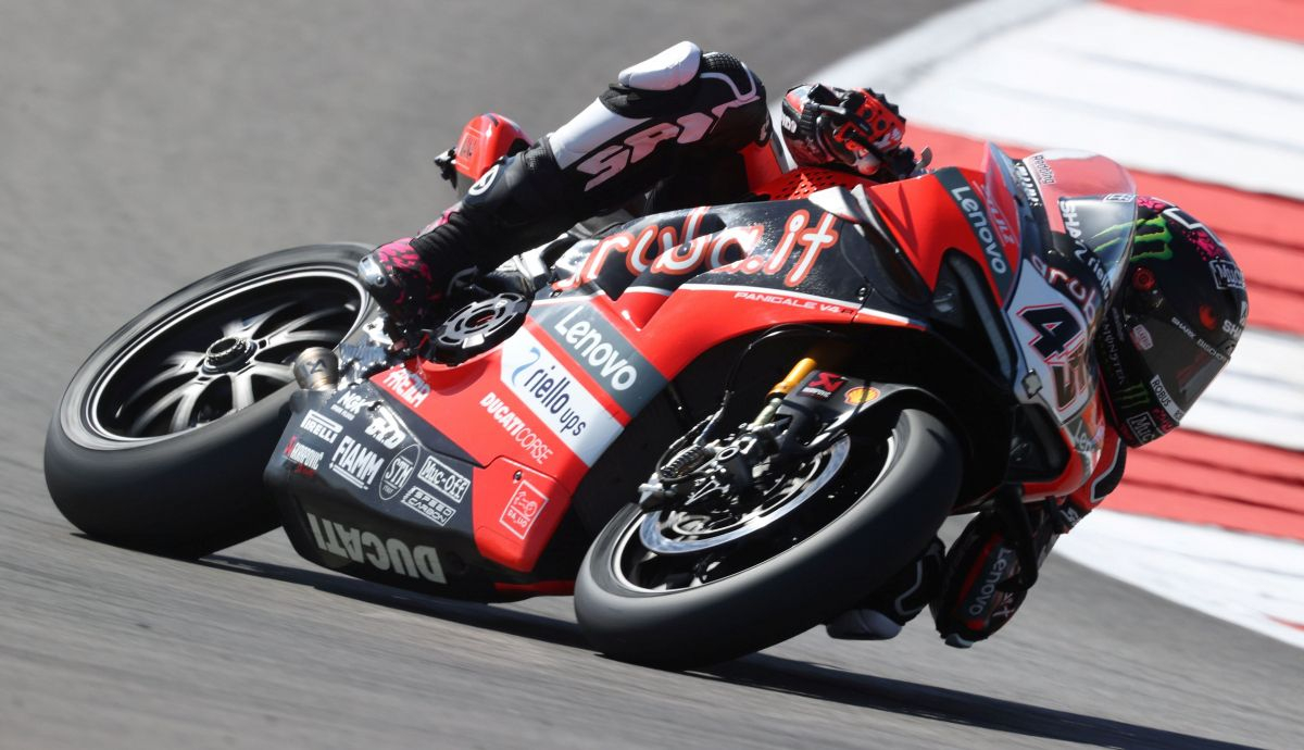 Scott Redding repite segunda posición para seguir soñando con el título Scott Redding repite segunda posición para seguir soñando con el título