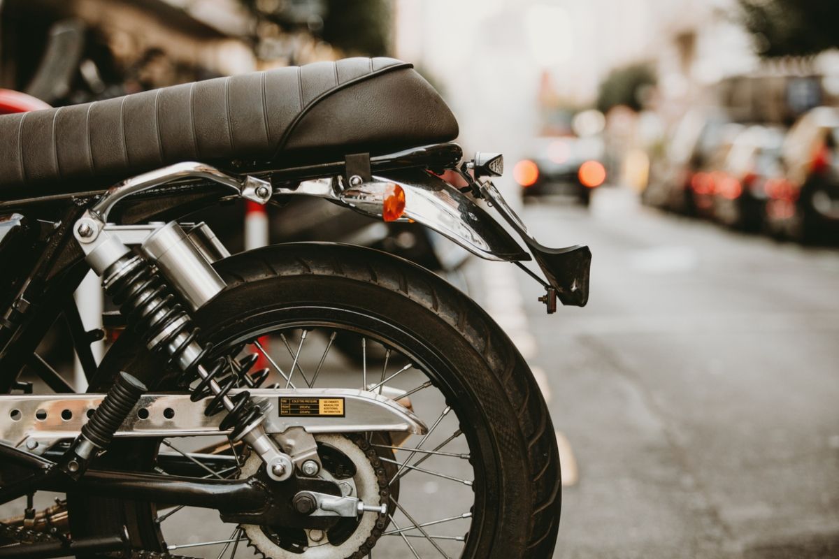 Asiento de una moto. Fuente: iStock / Hud1ai2