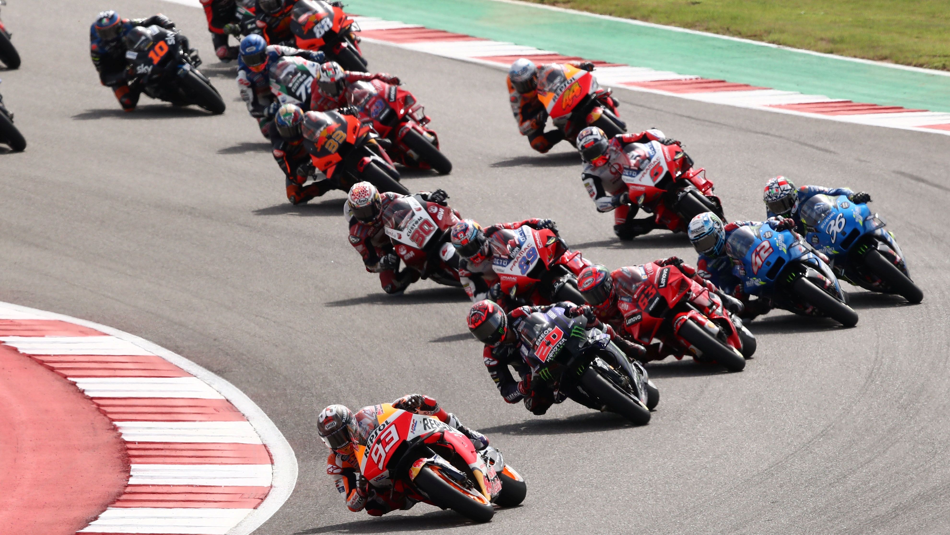 Marc Márquez coge el mando de inicio ante Fabio Quartararo y Pecco Bagnaia