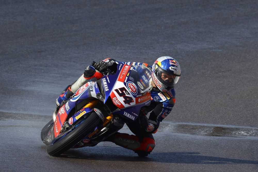 Toprak Razgatlıoğlu en su Yamaha con 998 cc de cilindrada. Fuente: Gold & Goose