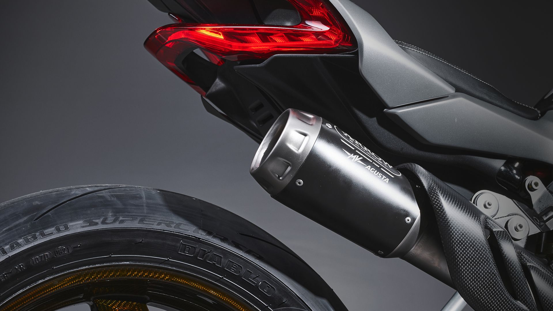MV Agusta Brutale 1000 RR Nurburgring Detalle 25