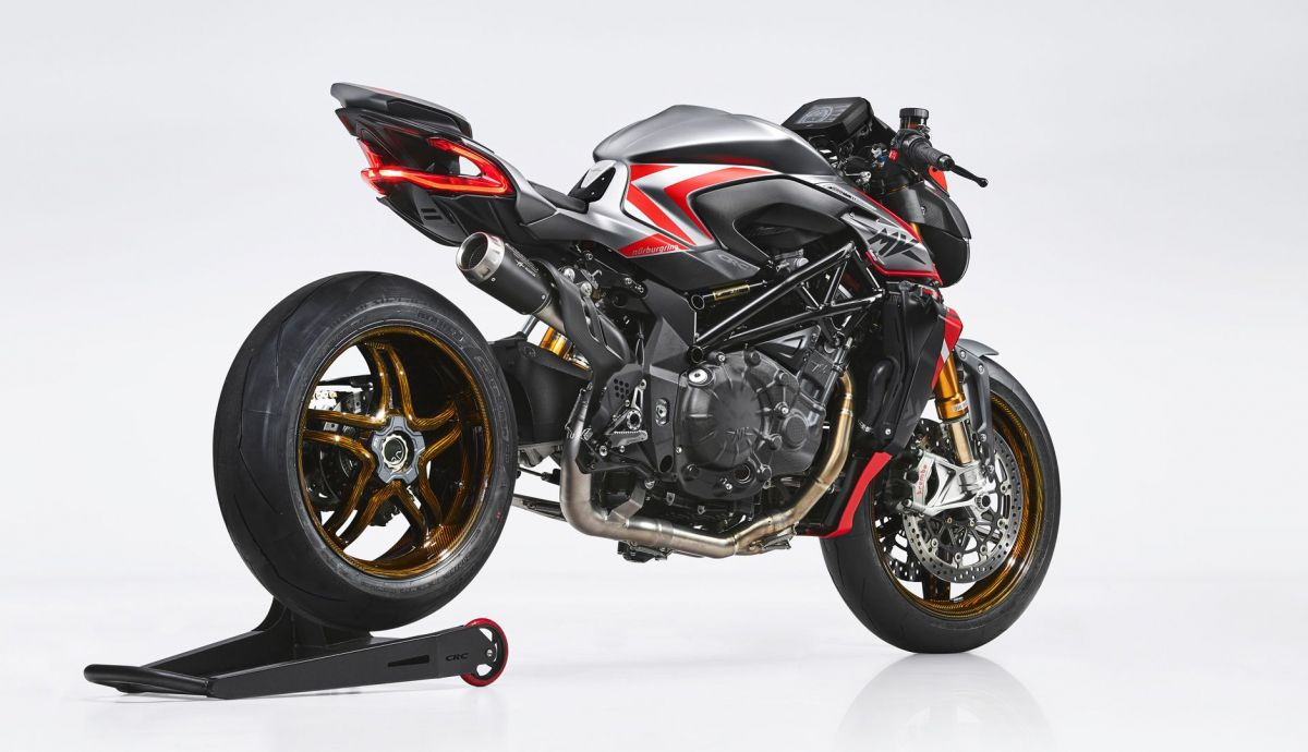 MV Agusta Brutale 1000 RR Nurburgring Estudio 15 MV Agusta Brutale 1000 RR Nurburgring Estudio 15