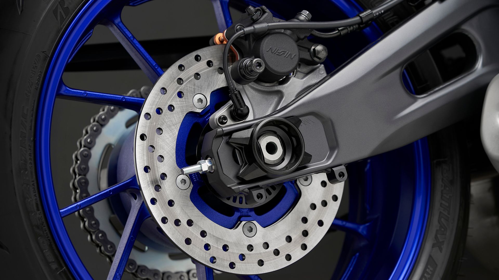 Yamaha R7 2022 Detalles 20