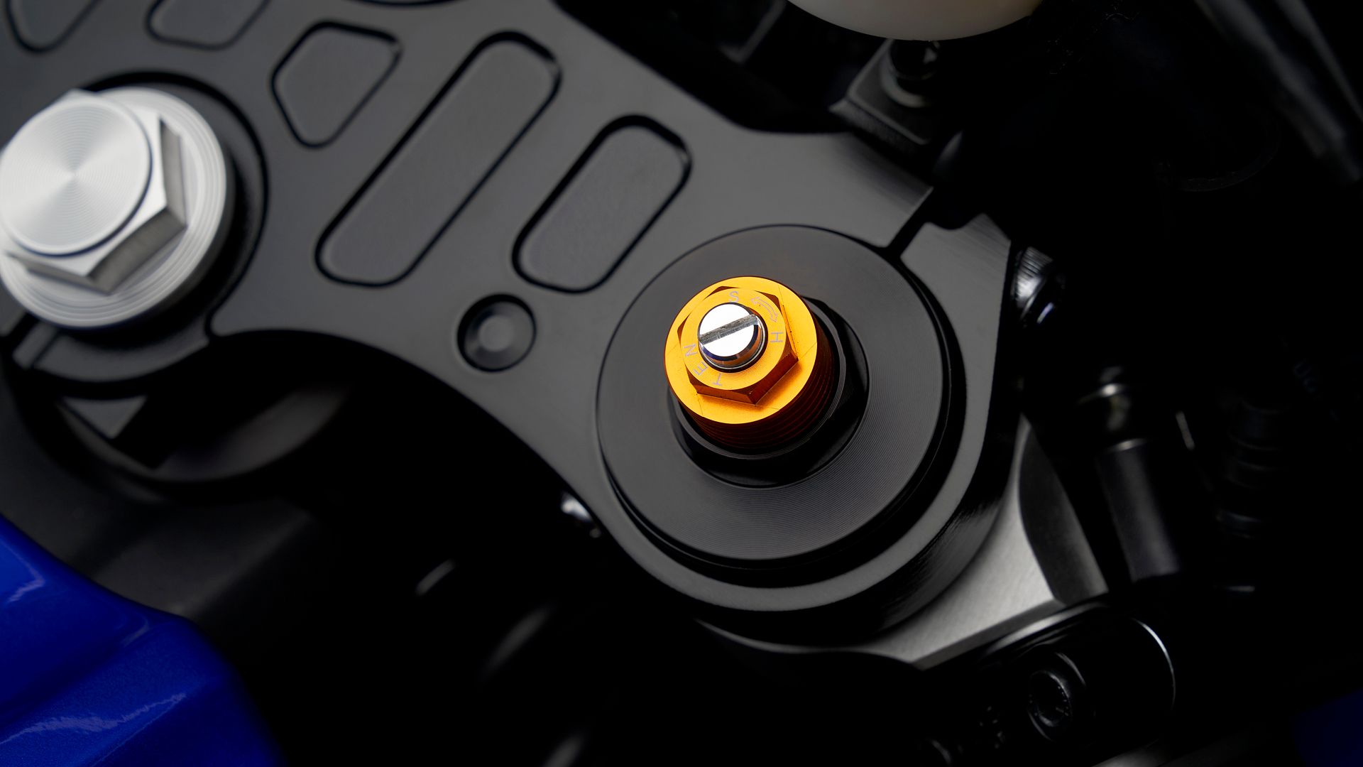 Yamaha R7 2022 Detalles 23