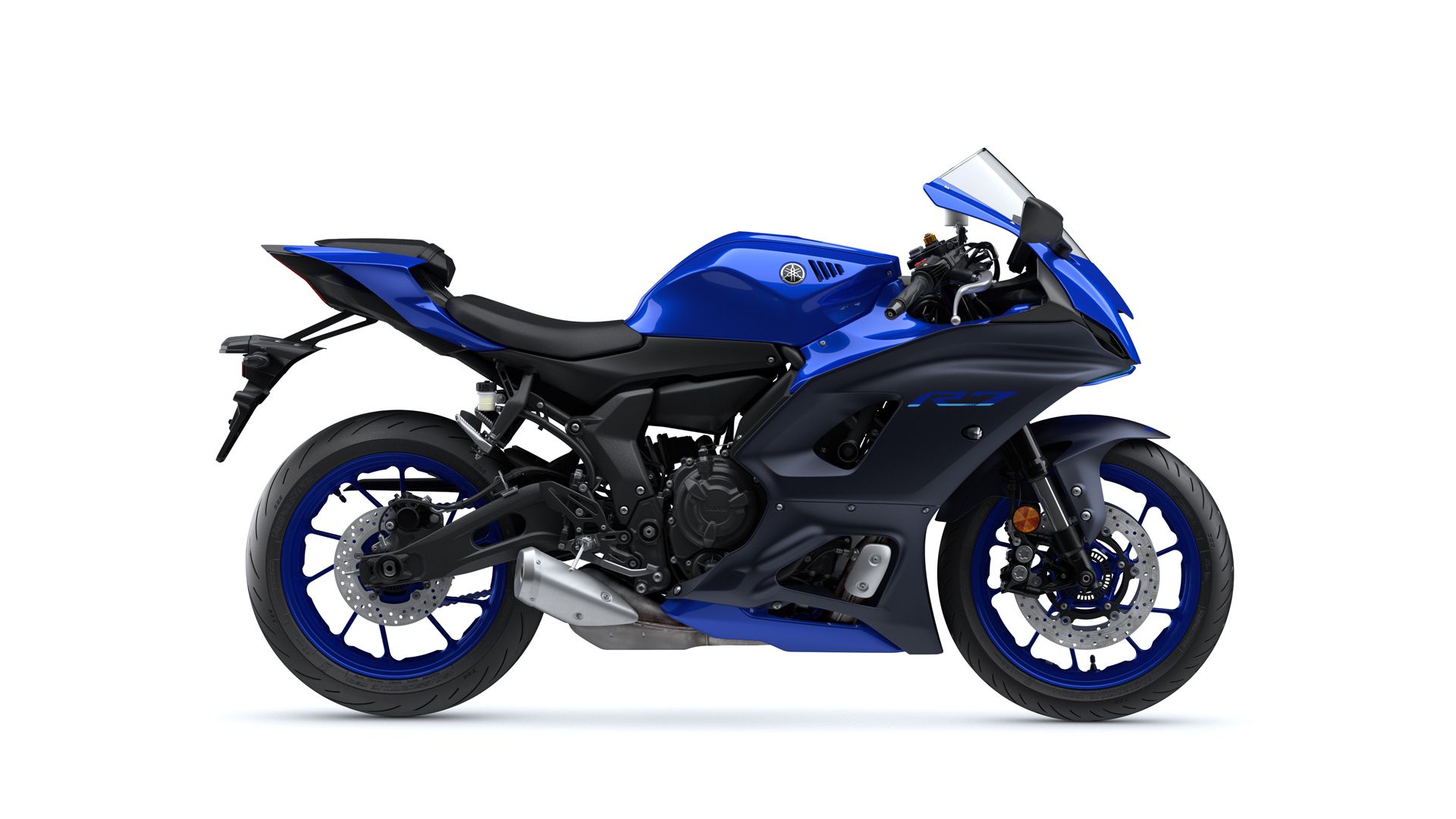 Yamaha R7 2022 Estudio 05