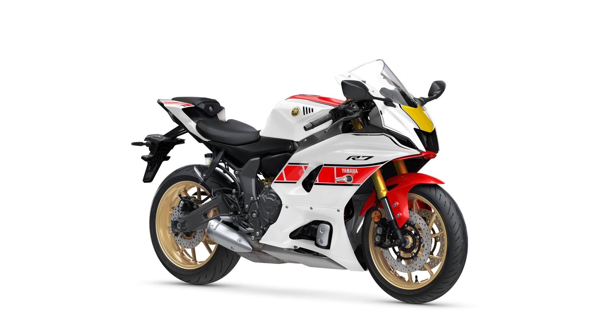 Yamaha R7 2022 Estudio 09