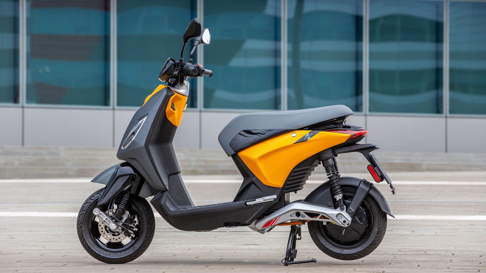 Piaggio 1 2021 Estatica 05