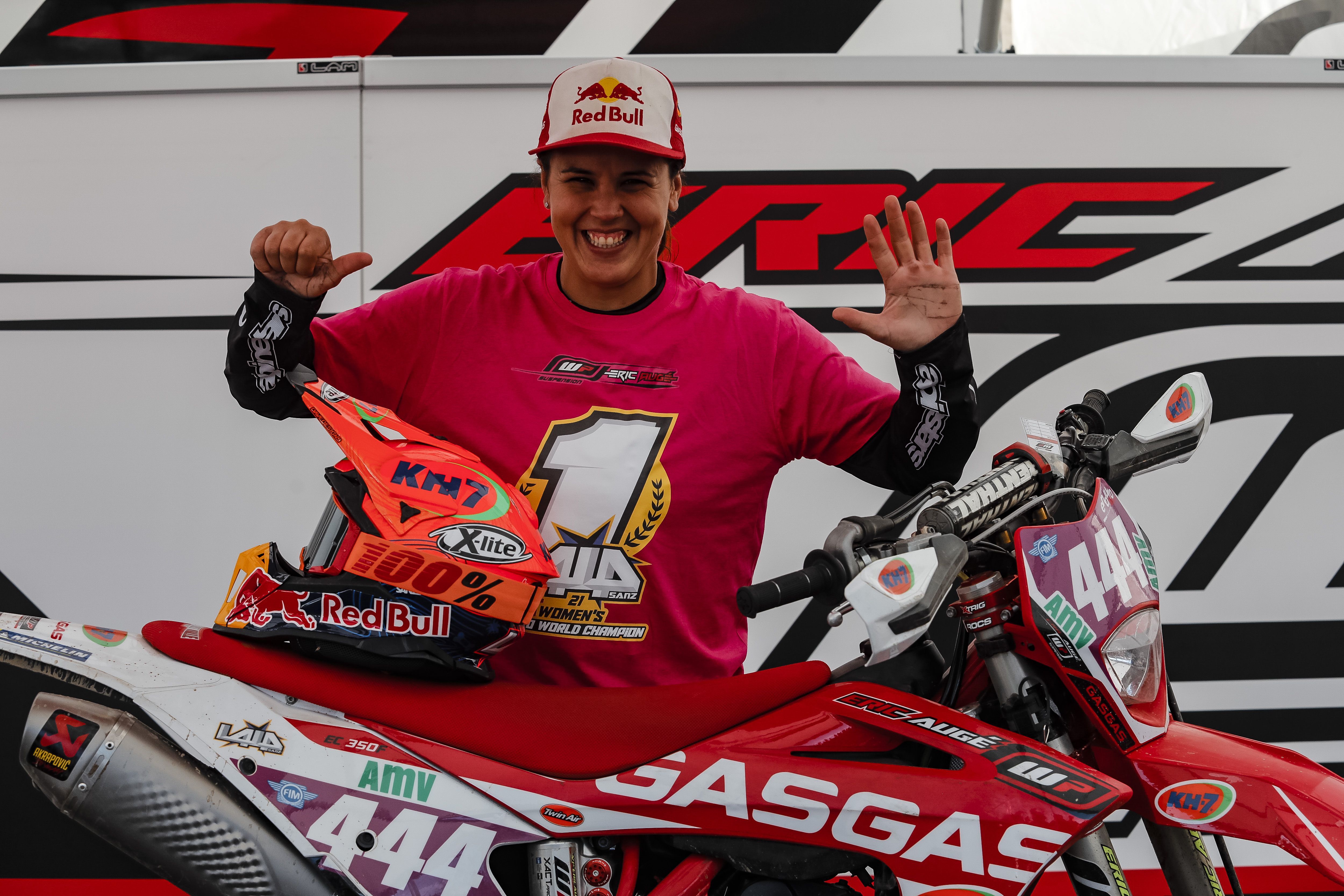Laia Sanz . CAMPEONA DEL MUNDO ENDURO WOMEN 2021.