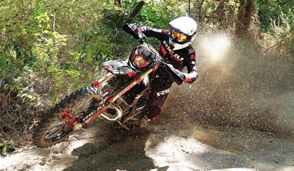 Moto de Rieju en acción. Fuente: Rieju