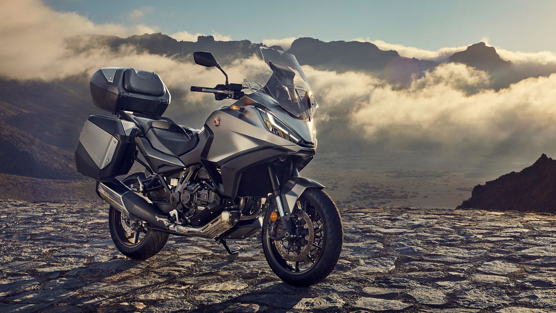 HONDA NT1100 2022 Estatica 01