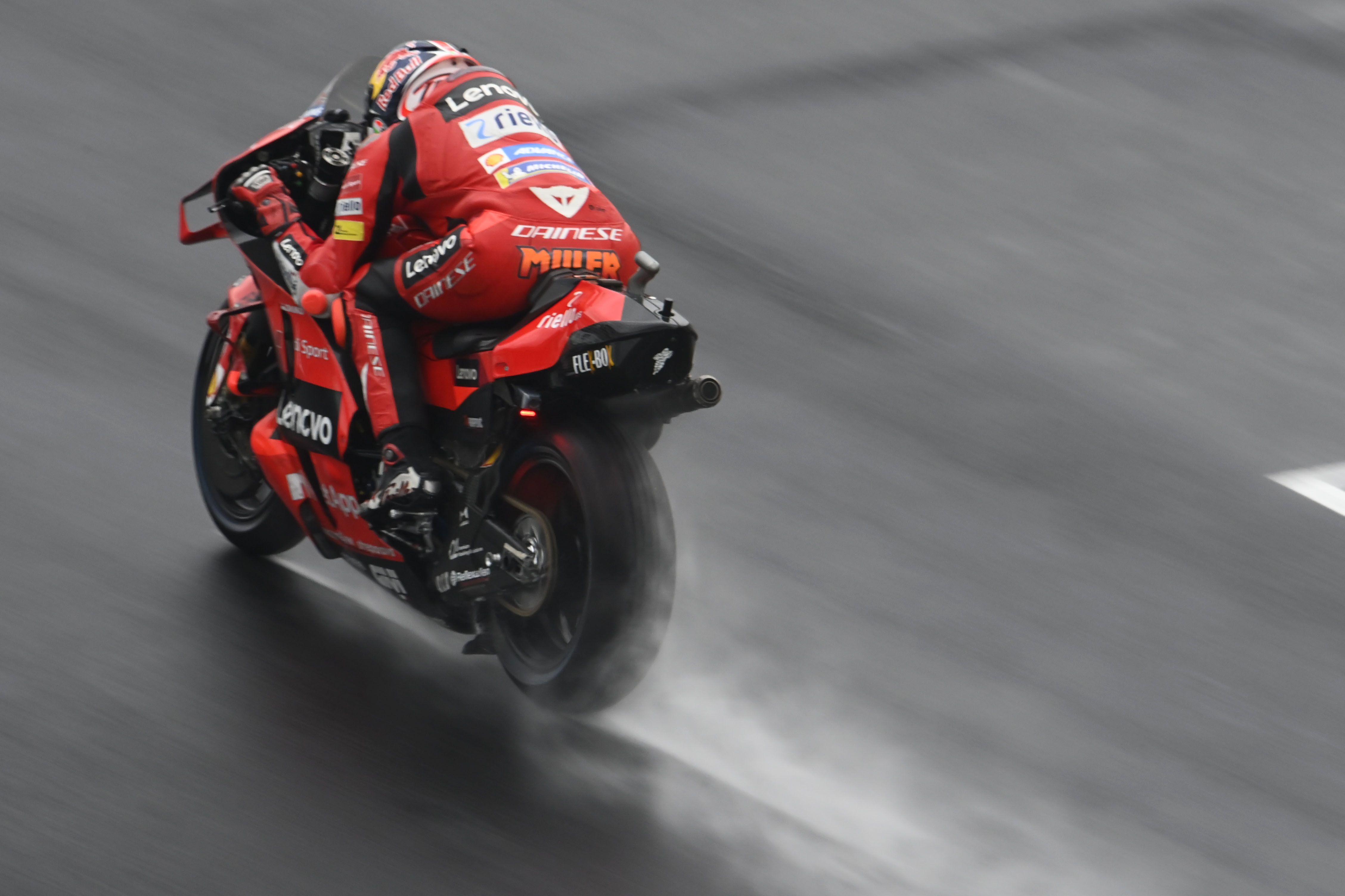 jack miller viernes misano agua